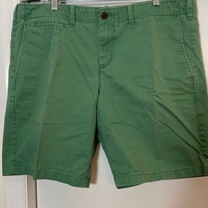 Gap Men’s Shorts Green 40W